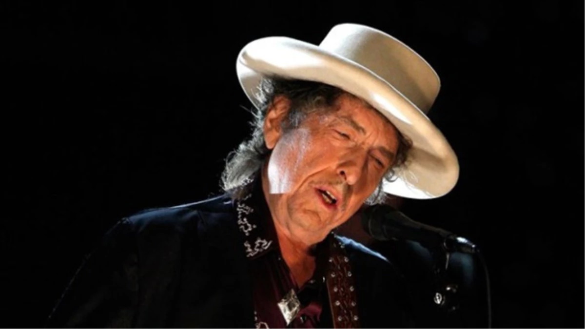 İsveç Akademisi Nobel Ödüllü Bob Dylana Ulaşma Çabalarından Vazgeçti