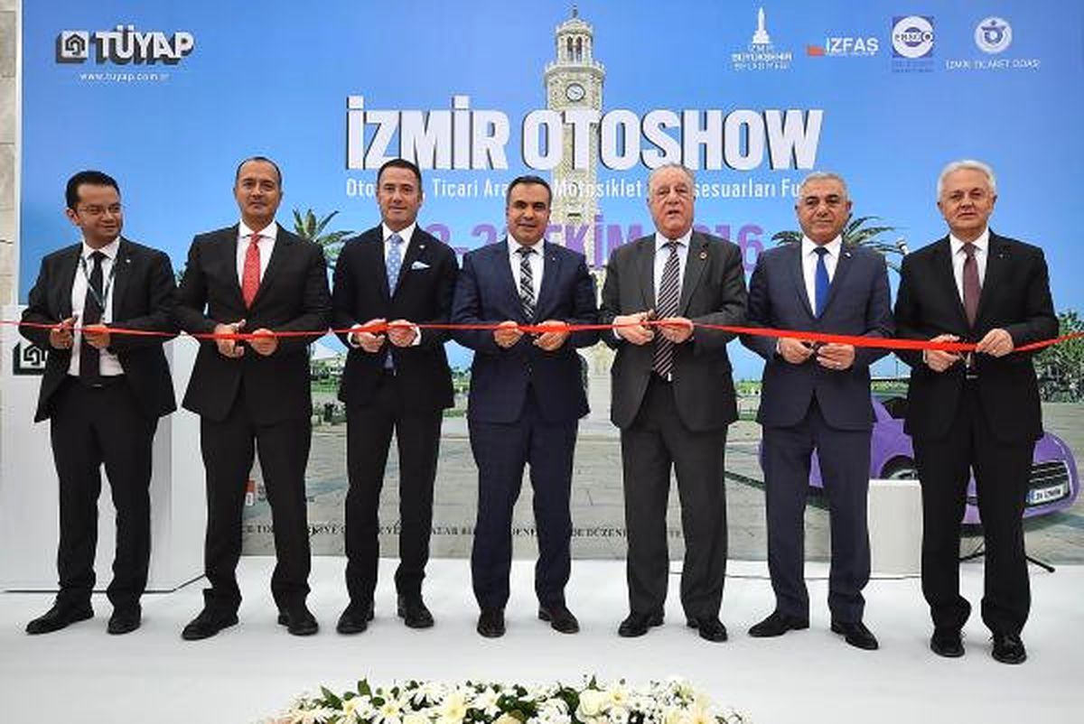 İzmir Otoshow Başladı