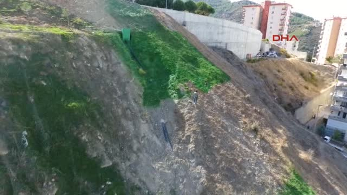 Izmir Rekreasyon Alanında \'Hydroseeding\' Sistemi Tartışması -1