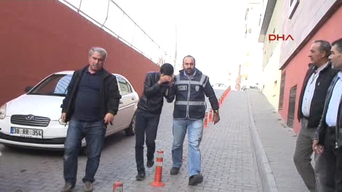 Kayseri Yaşlı Kadın Torunları Tarafından Öldürüldü