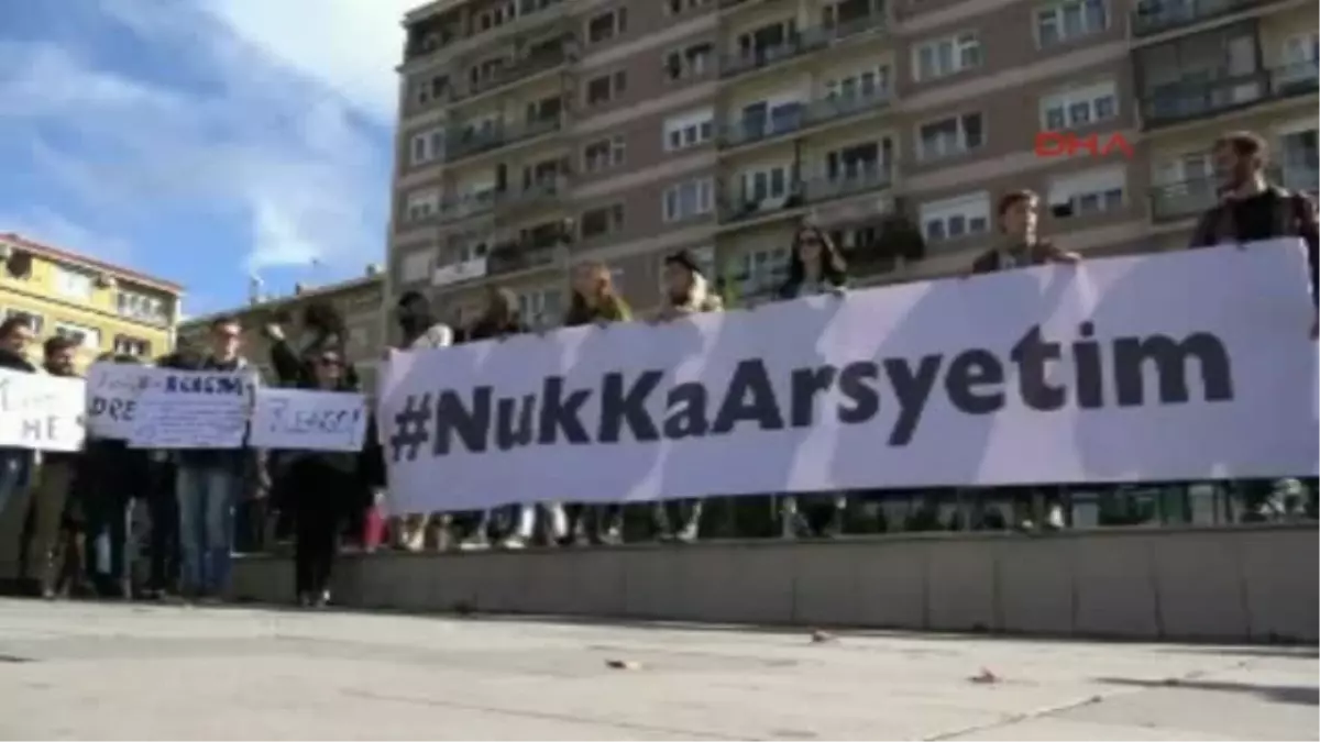 Kosovada Kadın ve Kızlara Aile Içinde Uygulan Şiddet Protesto Edildi