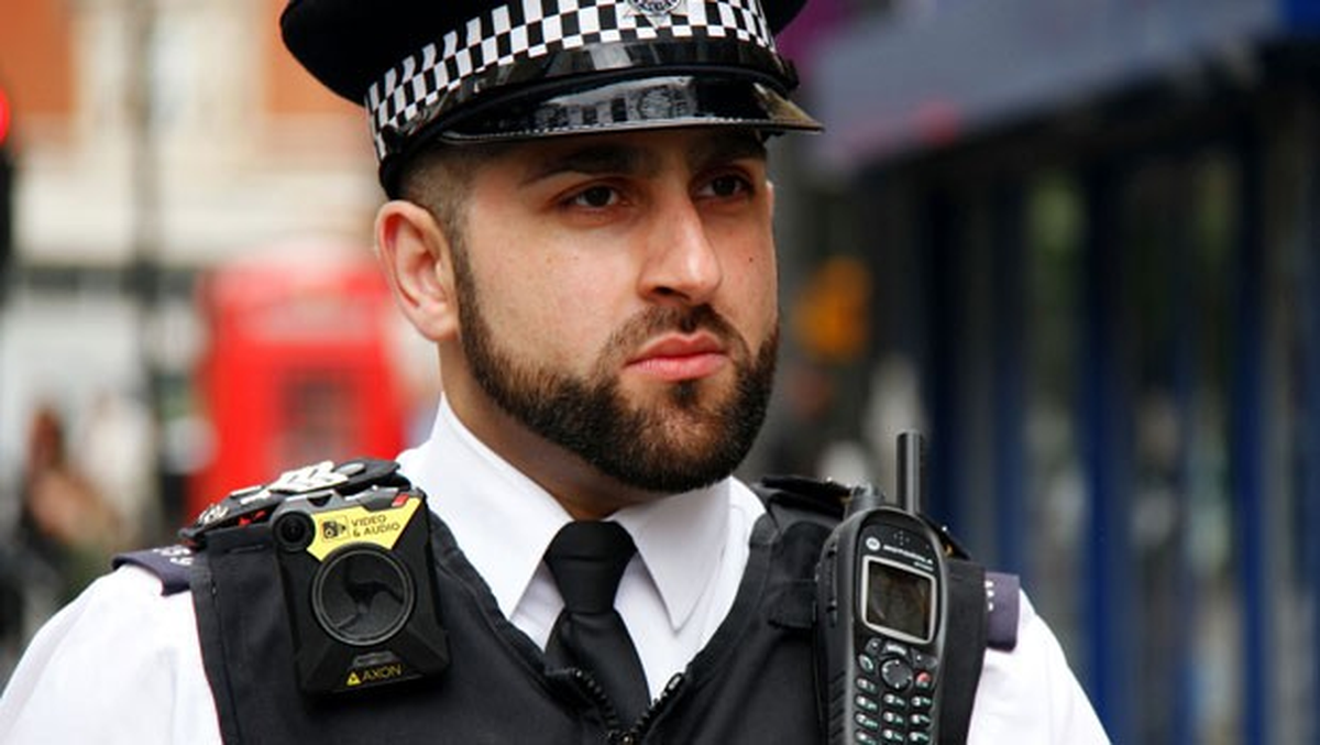 Londra Polisi Vücut Kamerası Taşıyacak