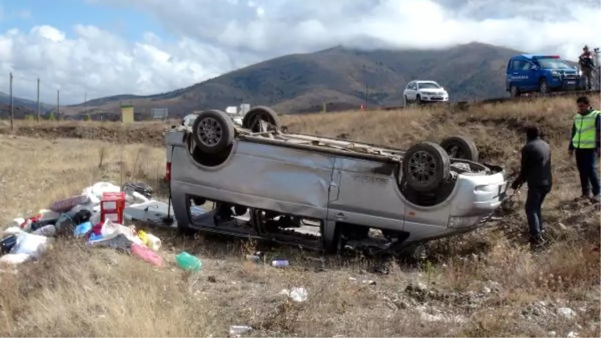 Minibüs Takla Attı: 1 Ölü, 5 Yaralı