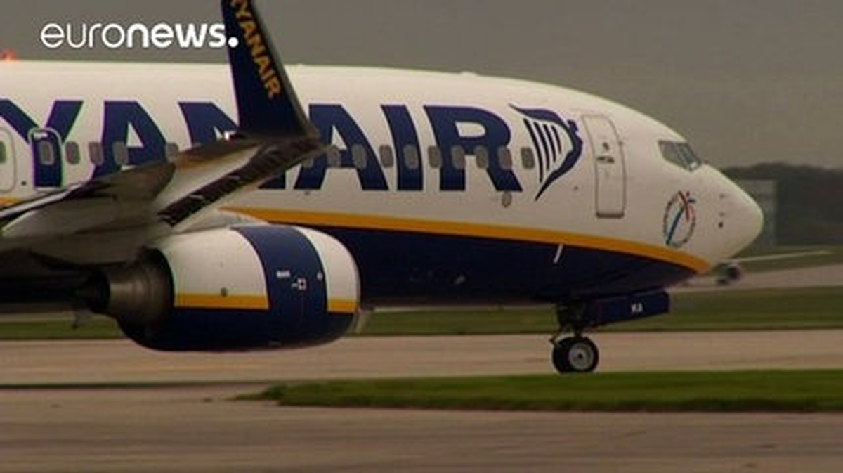 Sterlin\'deki Değer Kaybı Ryanair\'i de Vurdu