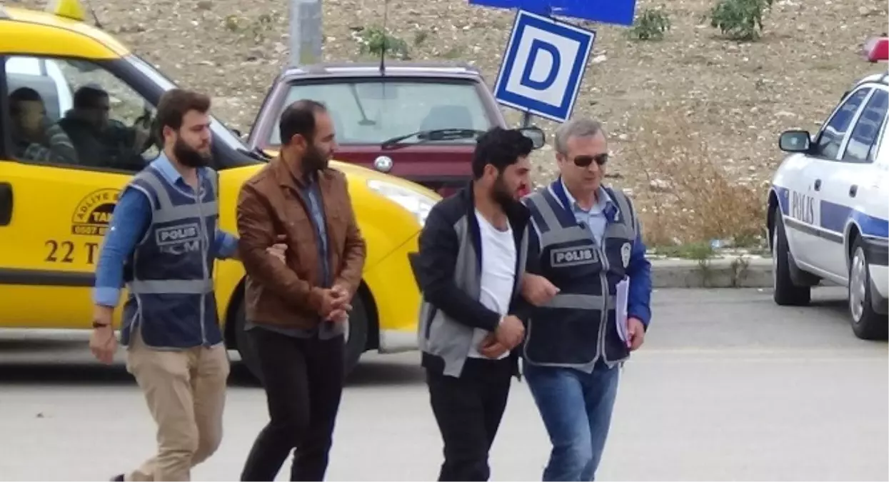 Tır Dorsesinde Avrupa\'ya Kaçmak İsterken Yakalanan 7 Fetö\'cüden 2\'si Adliyeye Sevk Edildi