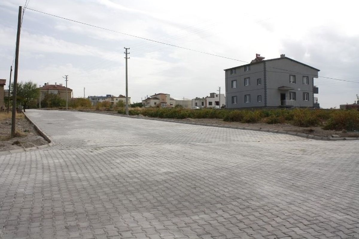 Uçhisar Karakum Mevkii 1. Etap Yol Yapım Çalışmaları Tamamlandı
