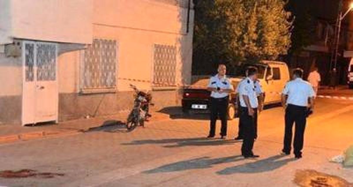 Yolunu Kestip, Tabancayla Öldürdüler