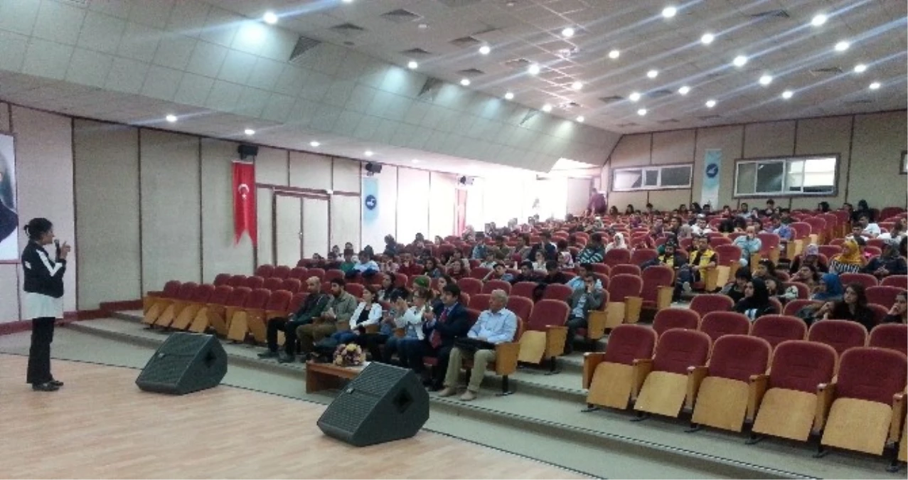 Yyü\'de "Toplumsal Cinsiyet Eşitliği" Konferansı