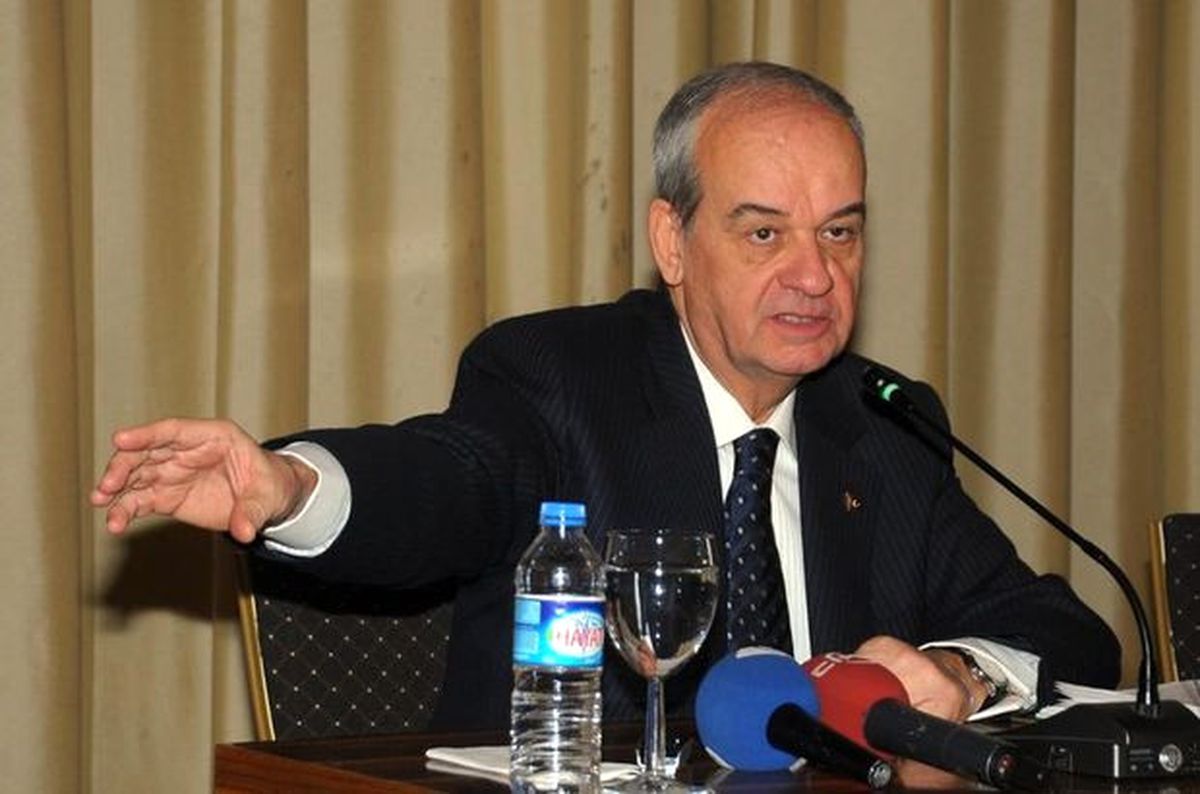 Başbuğ: Cumhurbaşkanı Fetö'ye Karşı Tek Başına Mücadele Verdi