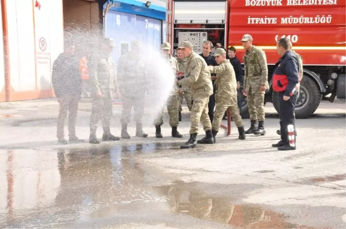 Bozüyük Belediyesi İtfaiyesi\'nden Yangın Eğitimi