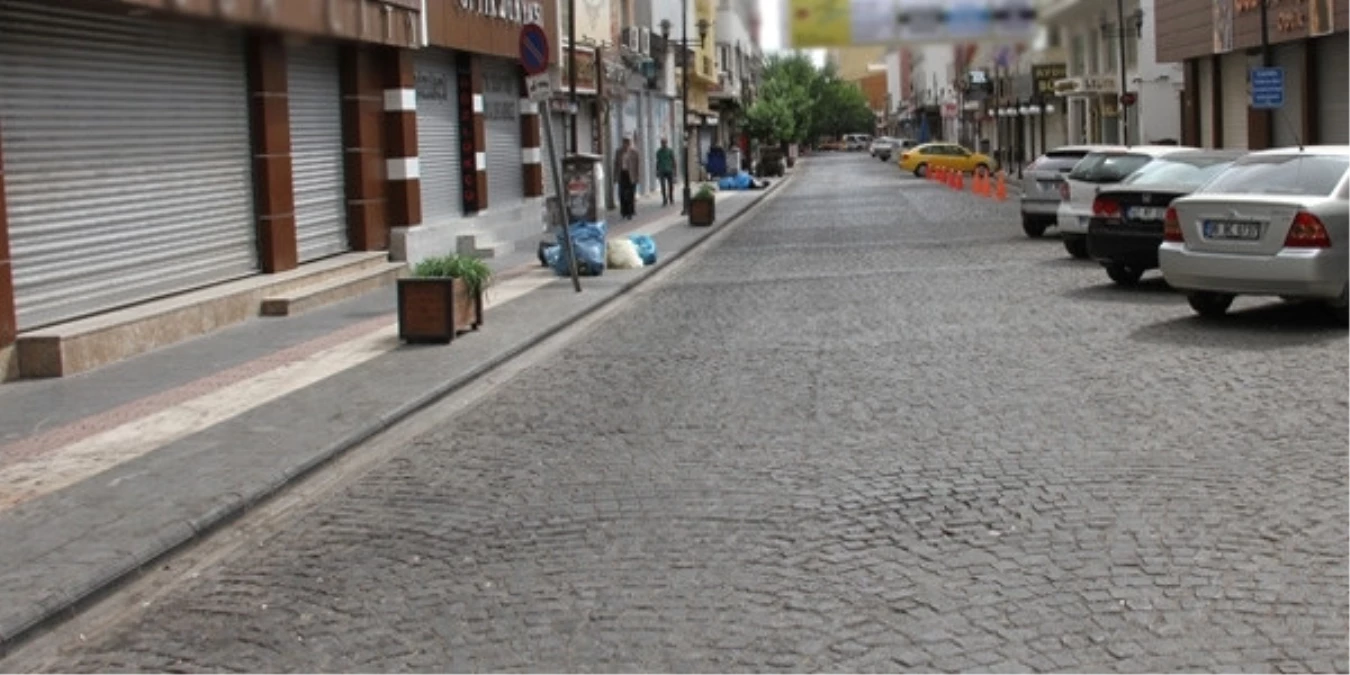 Diyarbakır\'ın 3 İlçesine Bağlı 14 Mahalledeki Yasak Kaldırıldı