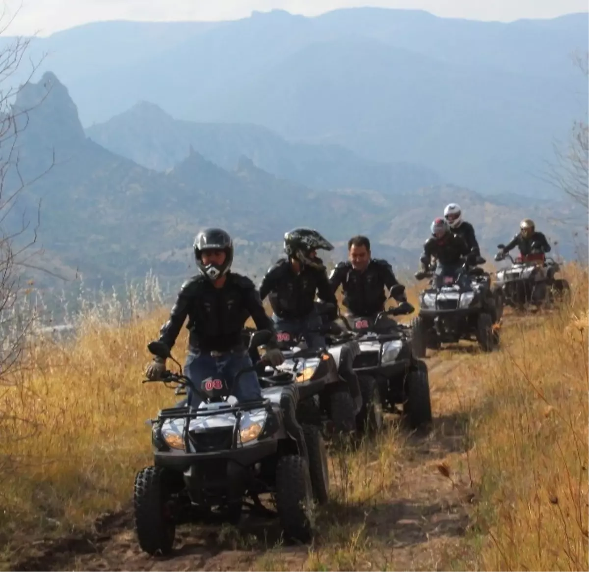 Eskişehir\'de Atv Safari Turizmi İçin Gaza Basıldı