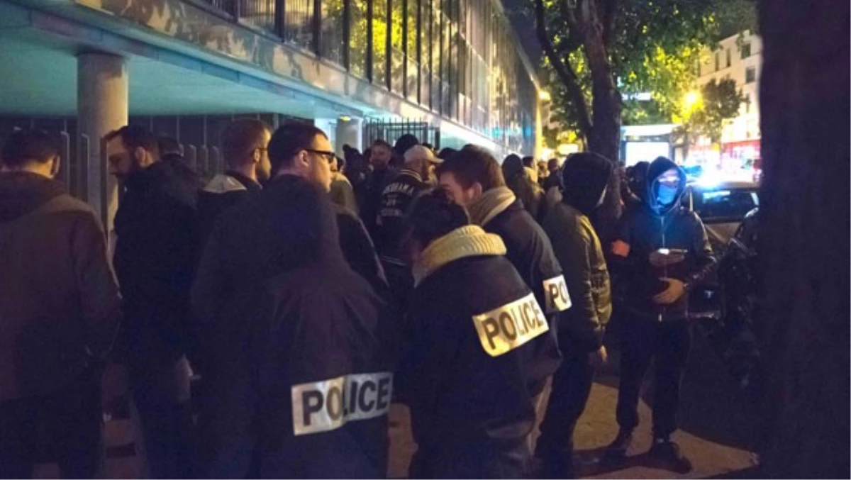 Fransız Polisi, Kendilerine Yönelik Şiddeti Protesto Etti