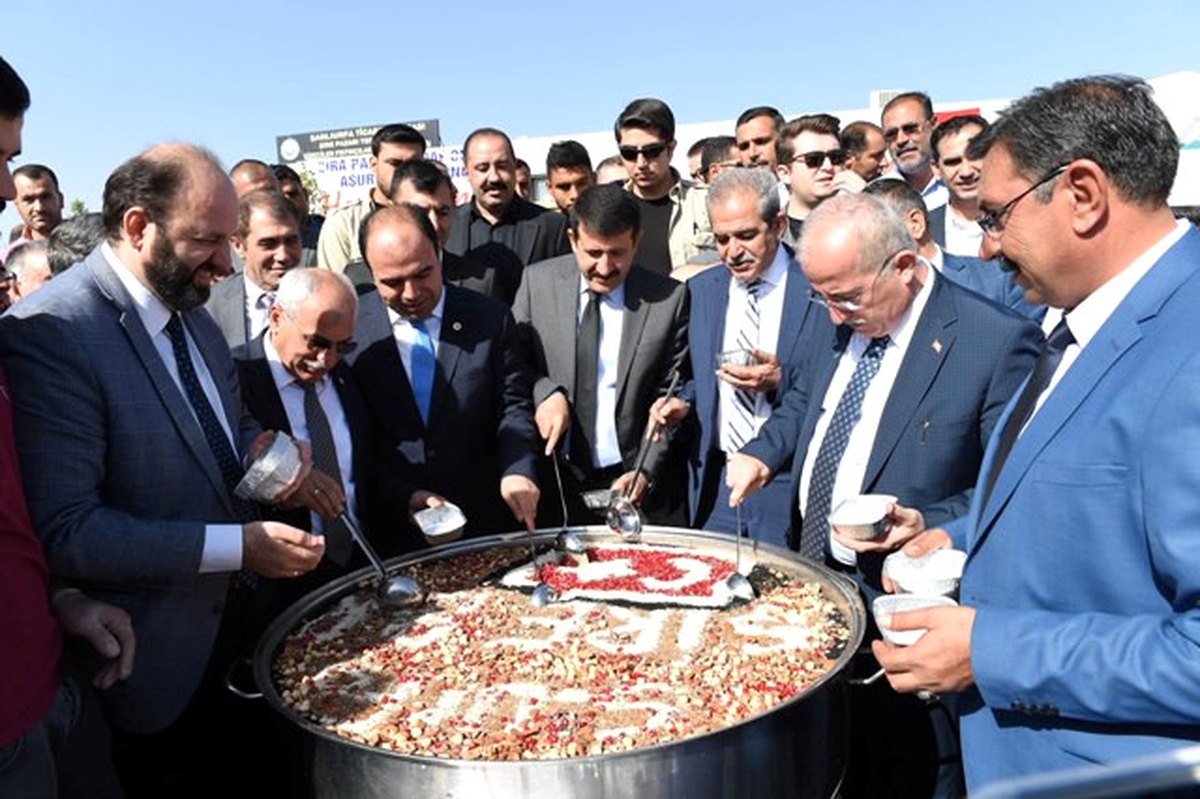 \'\'Haktan Yana Olmuş Bir Ecdadın Torunlarıyız\'\'