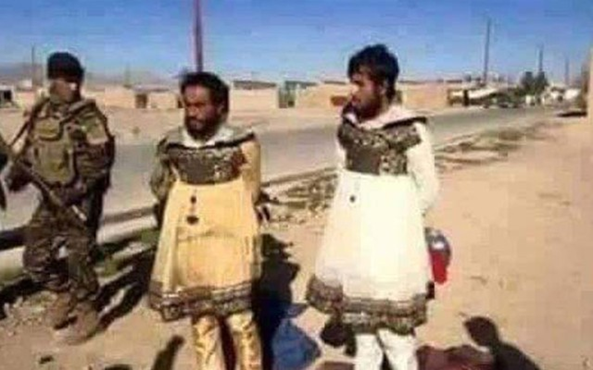 IŞİD'liler Kadın Kılığında Kaçarken Yakalandı!