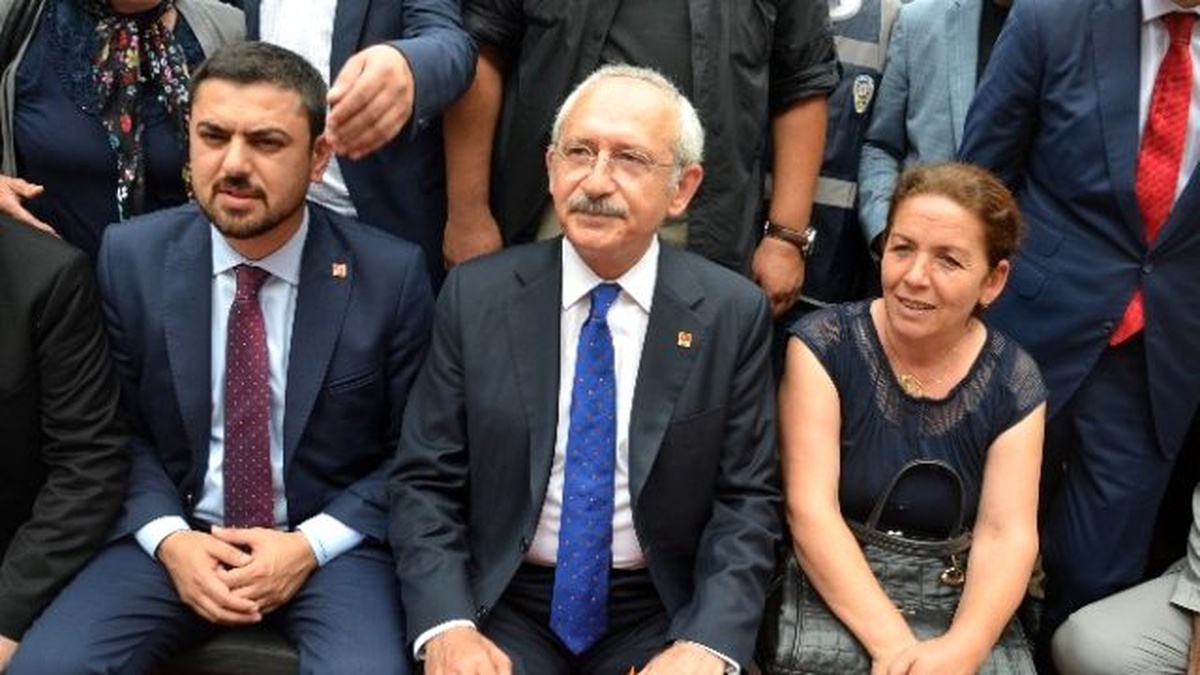 Kılıçdaroğlu: Nasıl Bir İkiyüzlülüktür Ki; Halk İradesini Yok Edecek Başkanlığı Milletin Önüne...