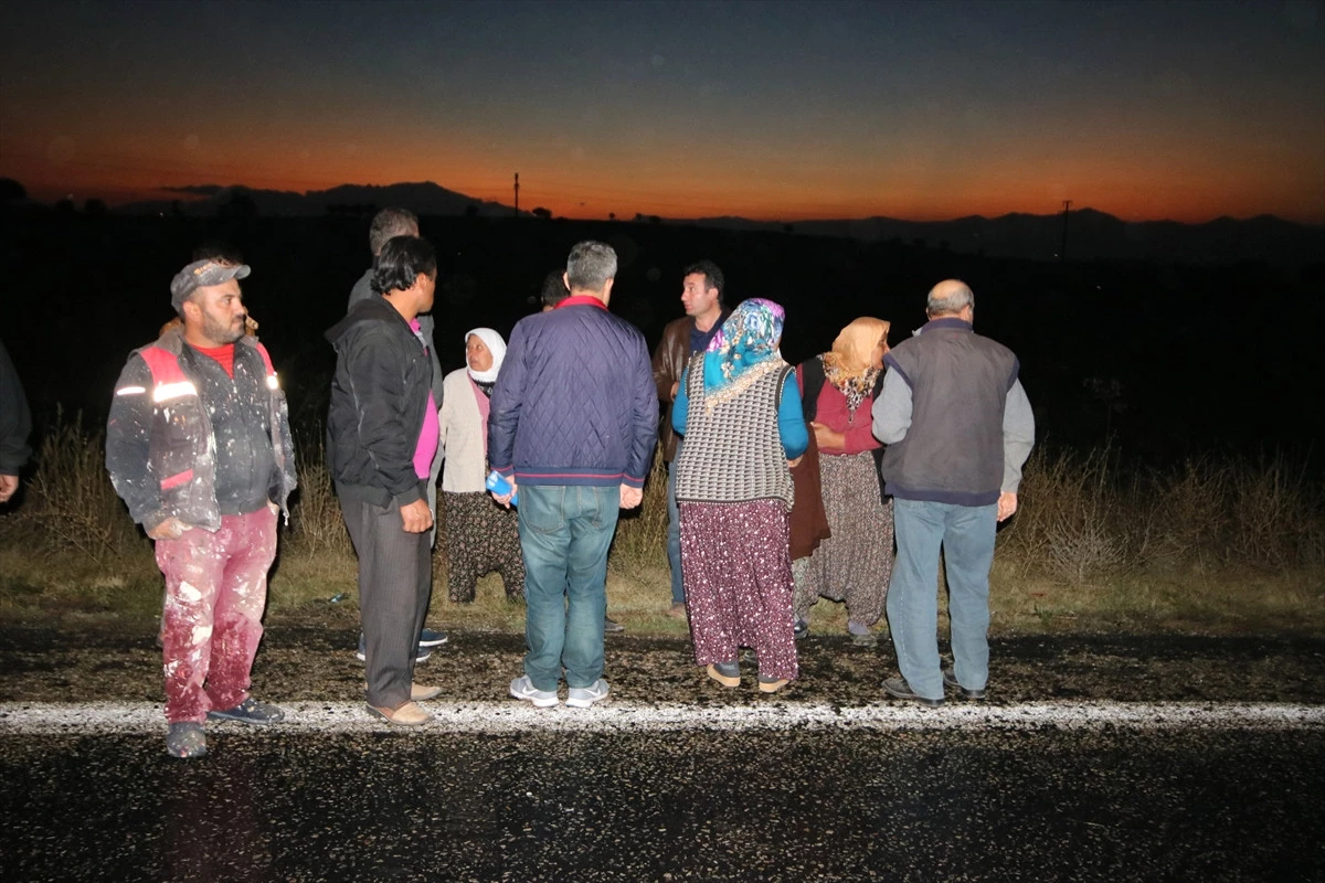 Konya\'da Yolcu Midibüsü Devrildi: 27 Yaralı