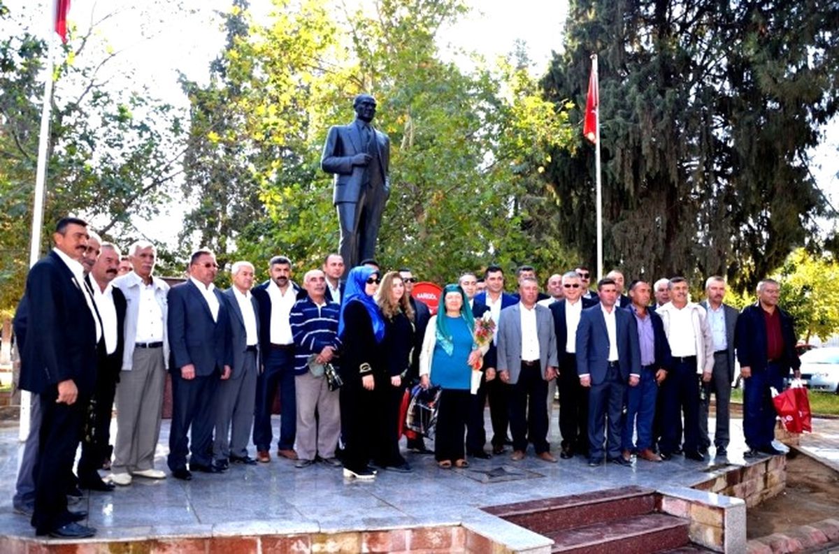 Sarıgöl\'de Muhtarlar Günü Kutlamaları