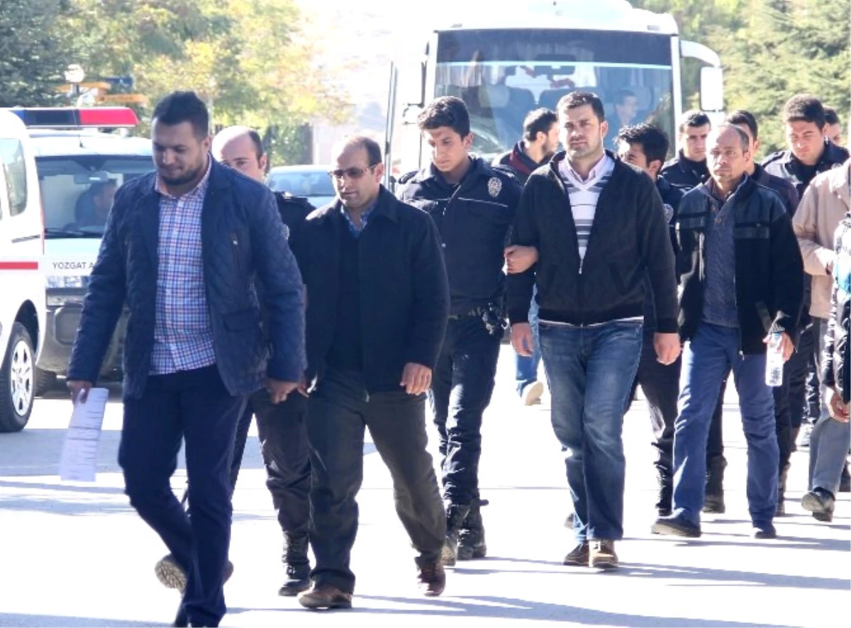 Yozgat\'ta Bylock Kullanmaktan Gözaltına Alınan 9 Emniyet Mensubu Adliyeye Sevk Edildi