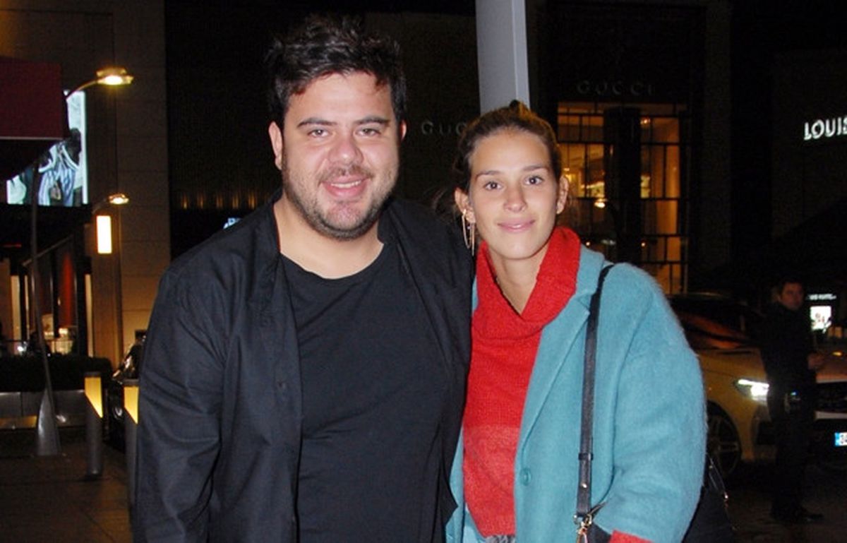 Eser Yenenler, Model Sevgilisiyle İlk Kez Görüntülendi