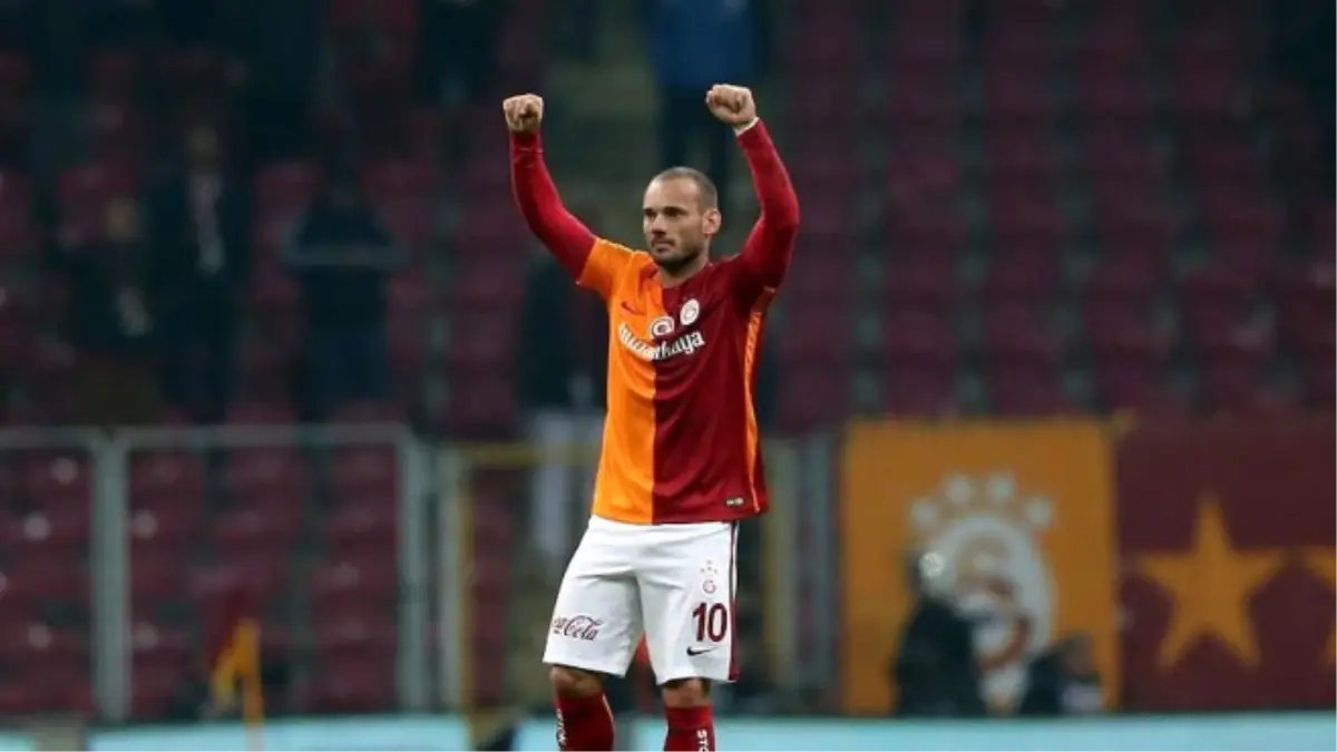 Galatasaray\'da Sneijder Sevinci