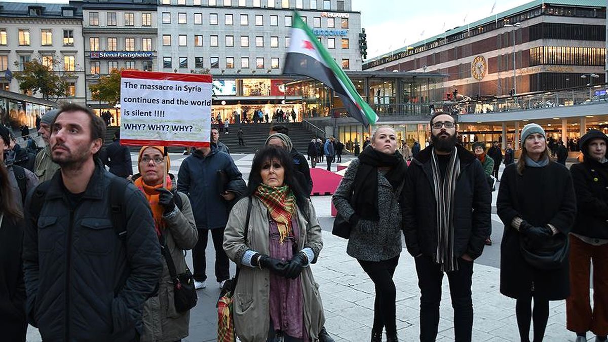Halep Saldırıları İsveç\'te Protesto Edildi