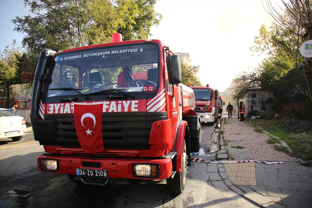 İstanbul\'da Trafo Patlaması