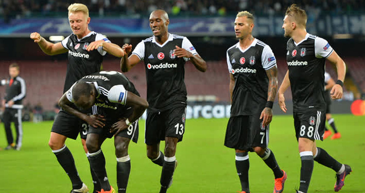 İtalyan Basını: Napoli Kabus Yaşadı