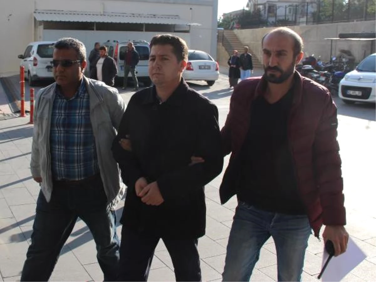 Konya\'da Adliye Personeline Fetö/pdy Operasyonu: 15 Gözaltı