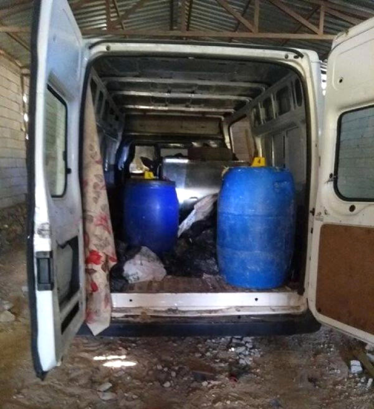 Mardin\'de 2,5 Ton Bomba Yüklü Minibüs Ele Geçirildi
