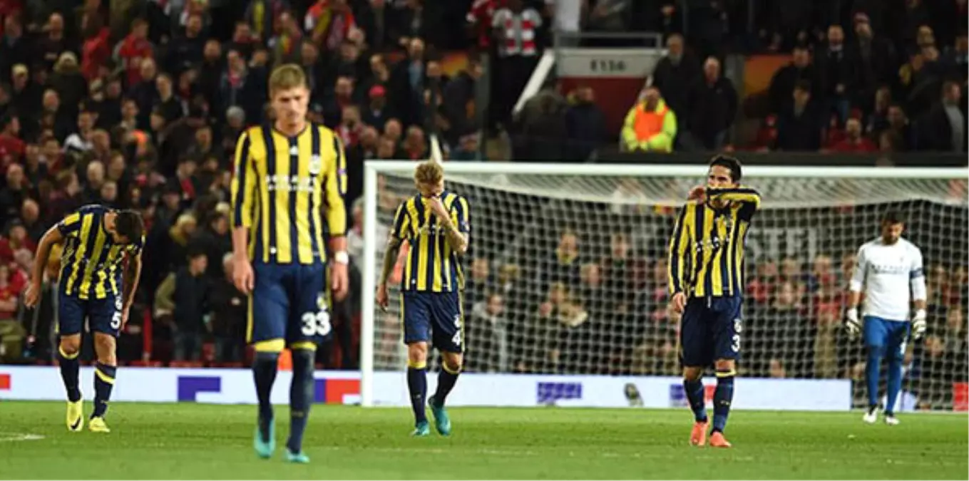 Old Trafford\'da Fenerbahçe Yönetimine Tepki