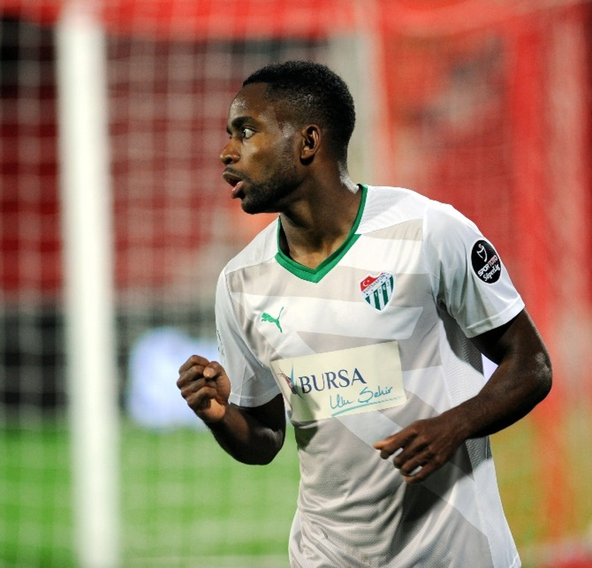 Bakambu: "Bursaspor\'a Dönmeyi Çok İsterim"