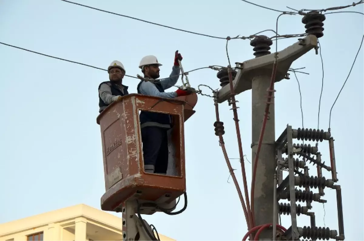 Dicle Elektrik Kışa Hazır