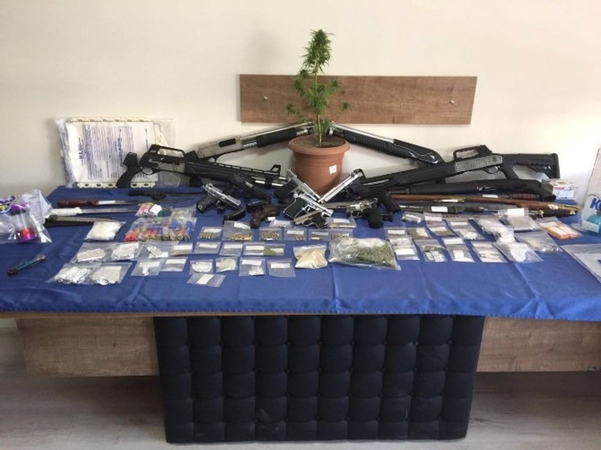 Kayseri\'de Uyuşturucu Operasyonu: 32 Gözaltı
