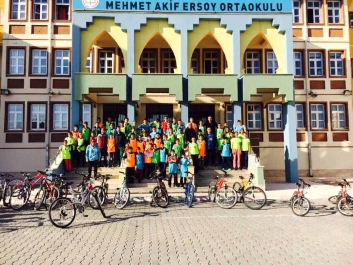 Mehmet Akif Ersoy Ortaokulu "Bisikletini Al Sende Gel" Etkinliğinin 2.sini Gerçekleştirdi