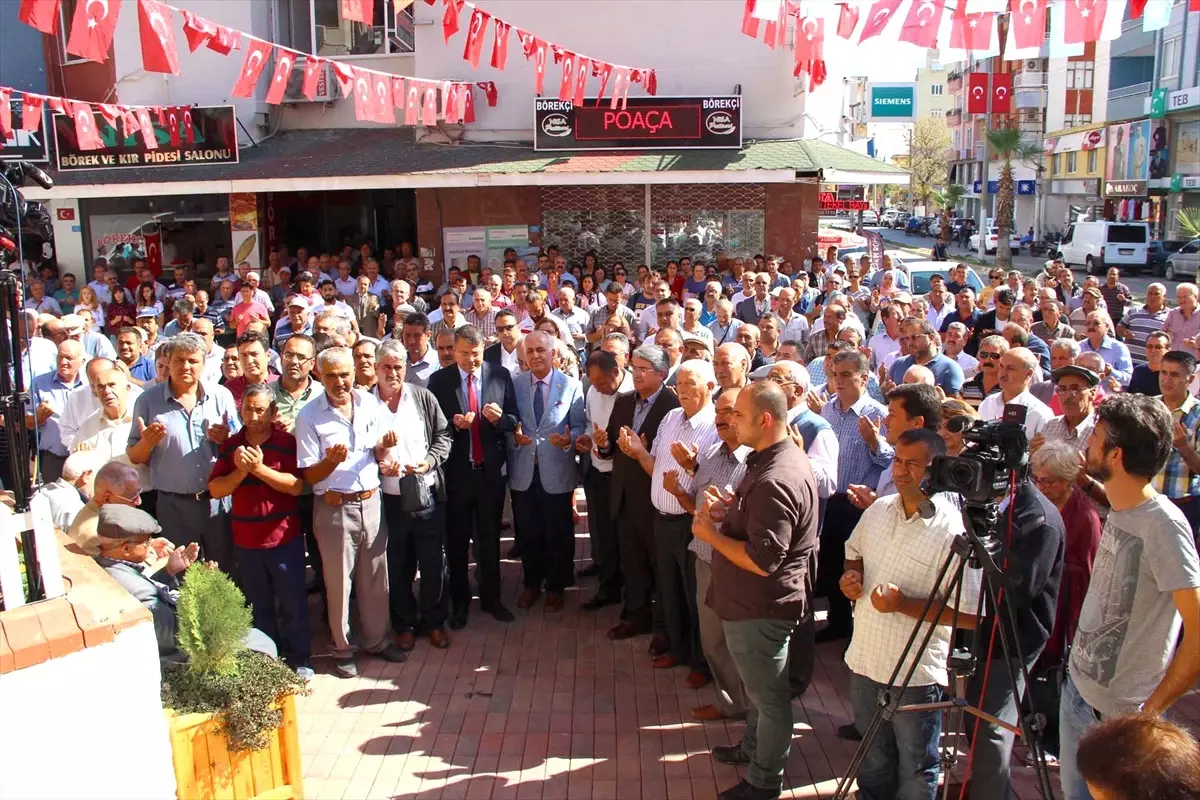 Silifke\'de Çarşı Camisi ve Sosyal Market Hizmete Açıldı