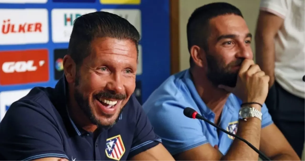 Diego Simeone, Atletico Madrid\'den Ayrılıp Premier Lig\'e Gitmek İstiyor