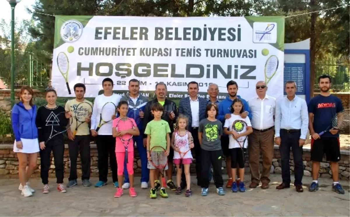 Efeler Belediyesi Cumhuriyet Kupası Tenis Turnuvası Başladı