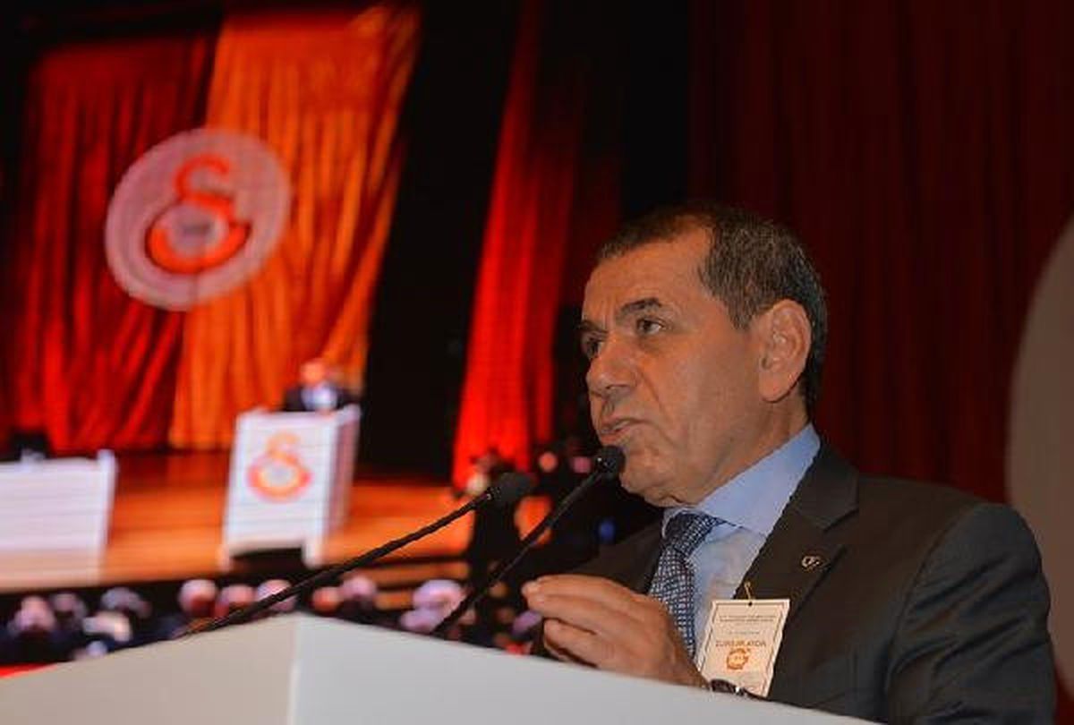 Galatasaray\'da Yönetim, Riva ve Florya Projeleri İçin Yetki Aldı