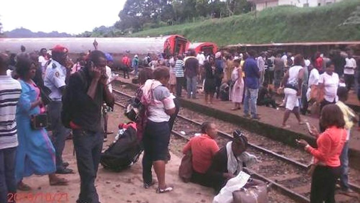 Kamerun\'da Tren Raydan Çıktı: 55 Ölü