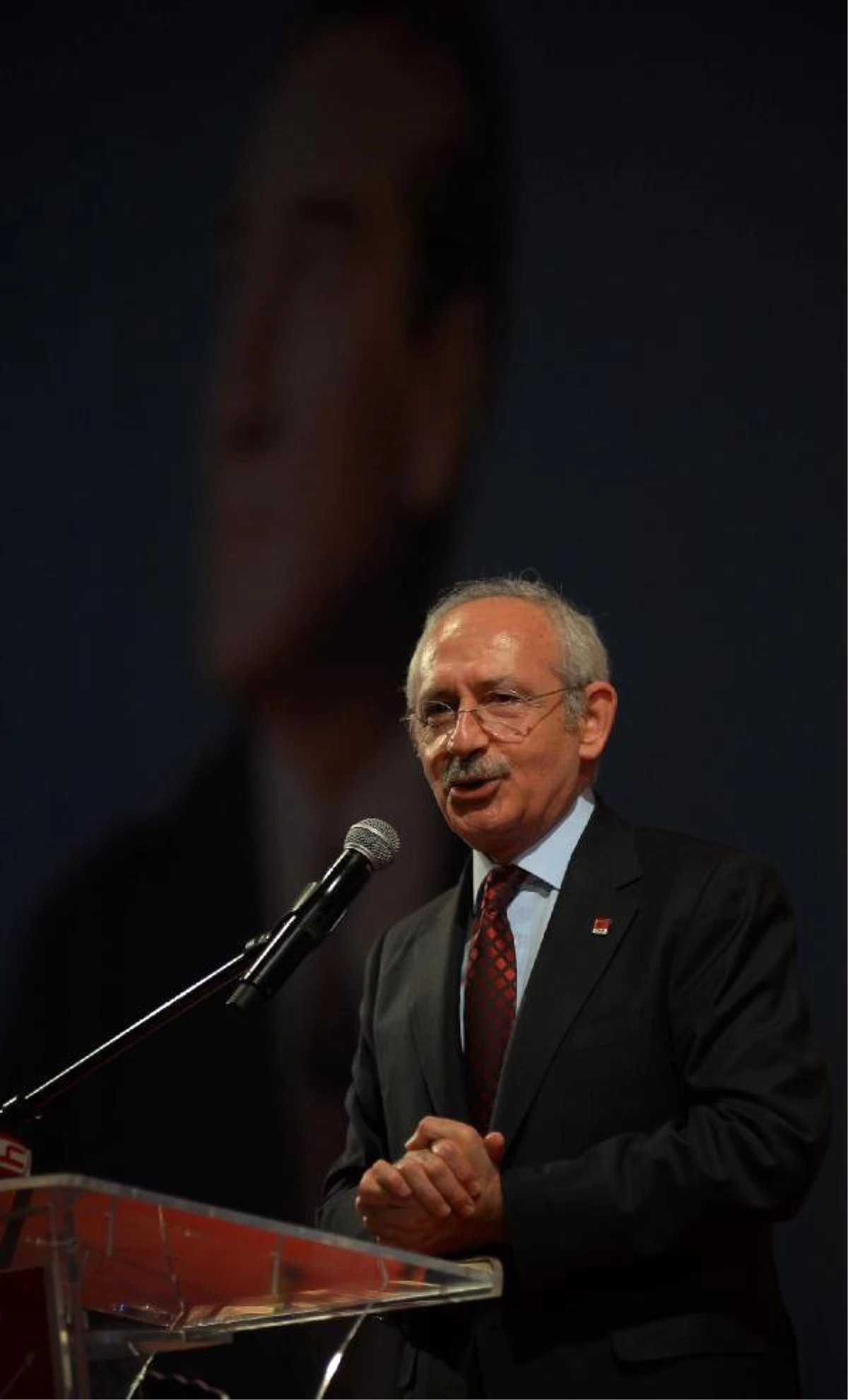 Kılıçdaroğlu, İstanbul İl Başkanlığı\'nın Dayanışma Yemeğinde Konuştu