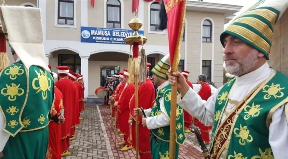 Kosova\'da "Milli İrade İçin Demokrasi Yürüyüşü"