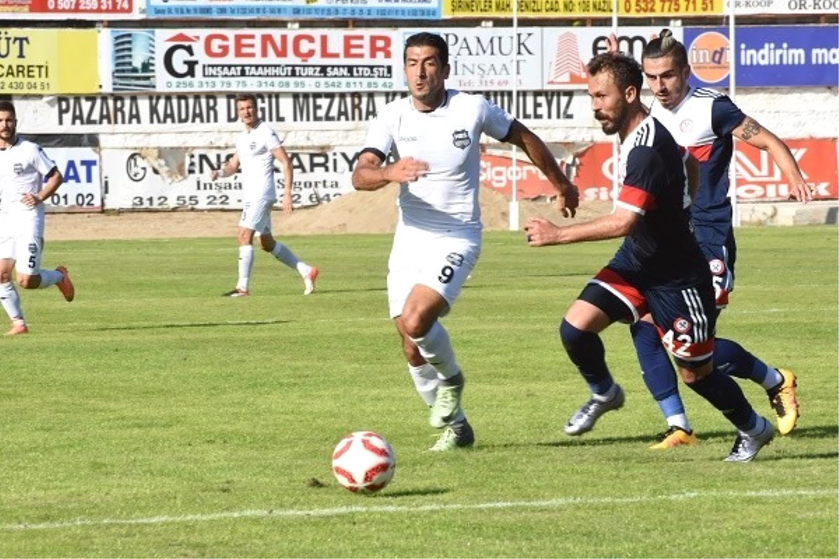 Nazilli Belediyespor- Zonguldak Kömürspor (0-3)