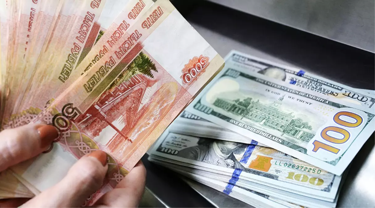 Ruble Kurundaki Dalgalanma Artık Rusları Korkutmuyor