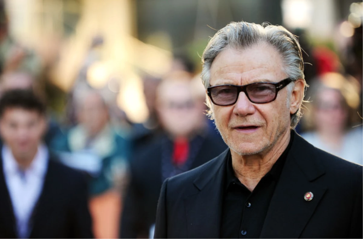 ABD\'li Aktör Harvey Keitel: "Amerika Inşallah Yakında Ilk Kadın Başkanına Sahip Olacak"