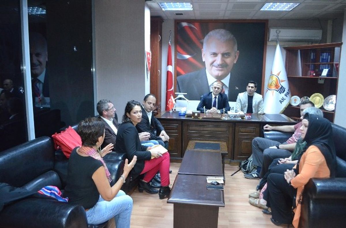 Avrupalı Parlamenterlerden AK Parti\'ye Ziyaret
