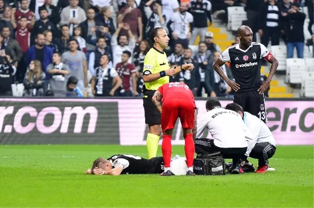 Beşiktaş\'ta Caner Erkin Şoku