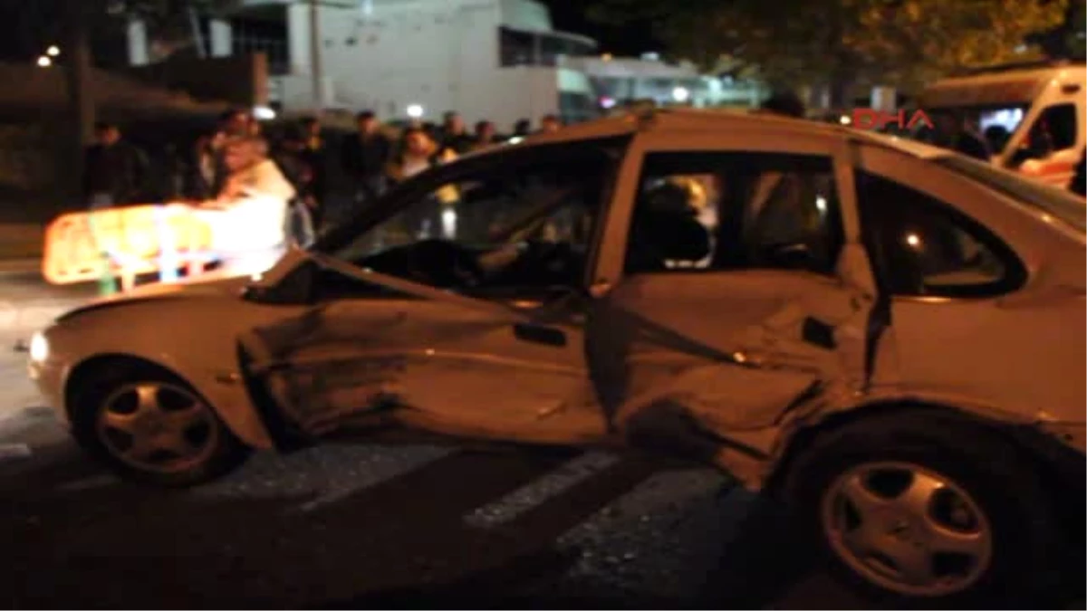 Burdur\'da Kaza: 2 Yaralı