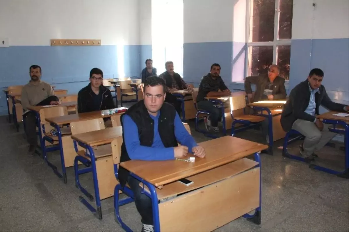 Elazığ\'da Amatör Telsiz Sınavı Yapıldı