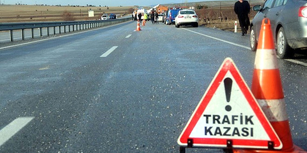 Erzincan\'da Trafik Kazası: 1 Ölü